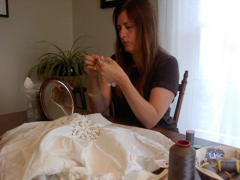 7480 Leslie Schomp | Hand Embroidery