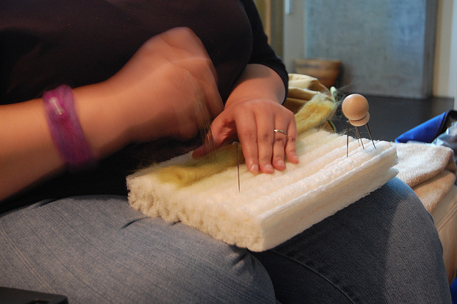 Fast Hands Felting by Natalie Zee Drieu