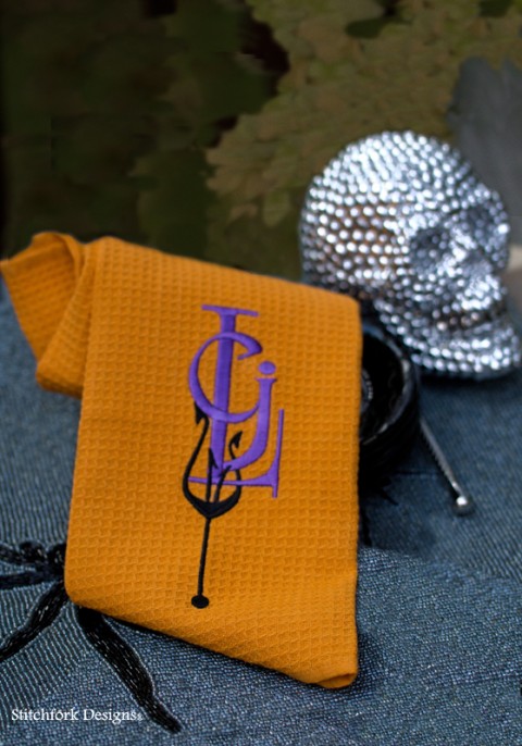 Stitchfork'S Expressive Monograms | Machine Embroidery Stitchfork's Expressive Monograms | Machine Embroidery