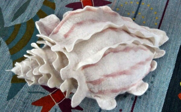 Functional Felt Susanne Karg Felt for Cat Conch