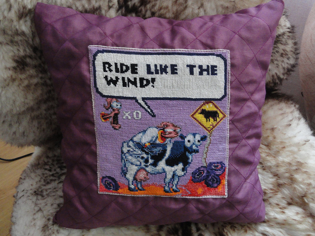 Zeephra's Earthworm Jim Pillow