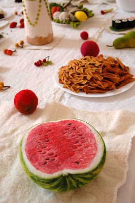 Foodie Felt Baltos Kandys
