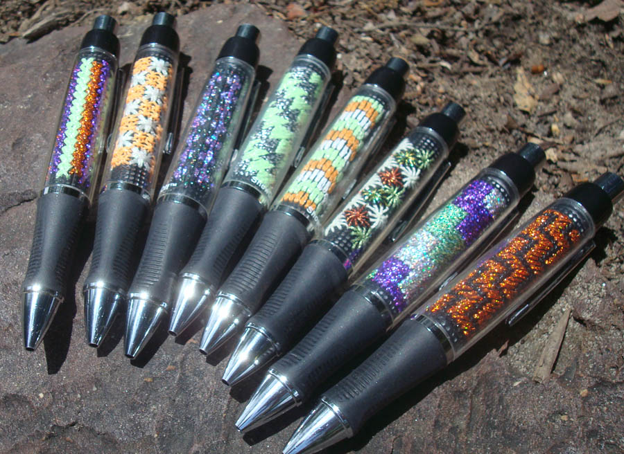 With glow-in-the-dark threads, you can have unlimited fun in designs. These Halloween-themed Kreinik Stitch-A-Pen kits all feature easy stitches that glow and look awesome when the lights go out.