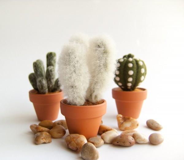 Needle Felt And Fiber Flowers Felttess