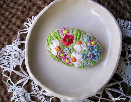 Exploring Etsy - Rivulette Wildflowers Brooch by Rivulette (Hand Embroidery)